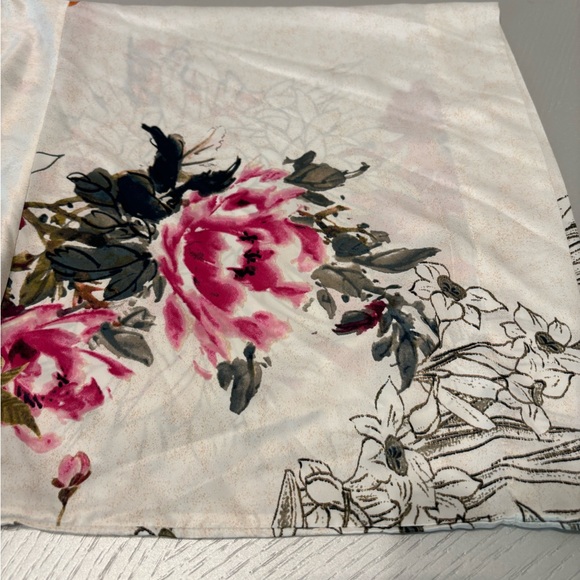 Natori Charmeuse Floral Print Kimono Wrap Robe Size Small - Picture 11 of 13